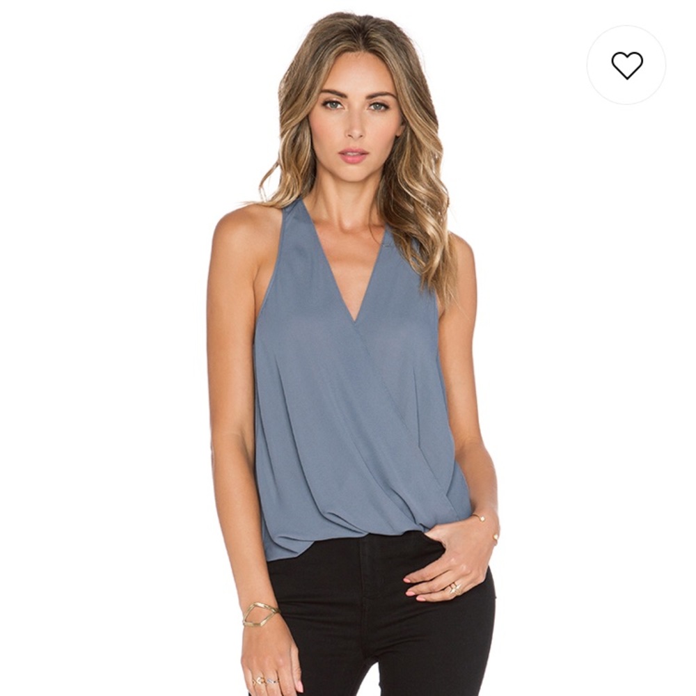 NWT Krisa M Surplice Off White Racerback